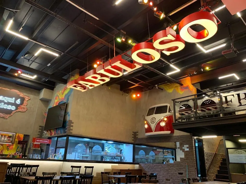 Fabuloso — interior de restaurante